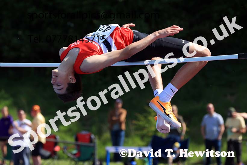 Mens under-17s high jump, 2025 North Eastern Track and Field Champs., Shildon, County Durham. Photo: David T. Hewitson/Sports for All Pics